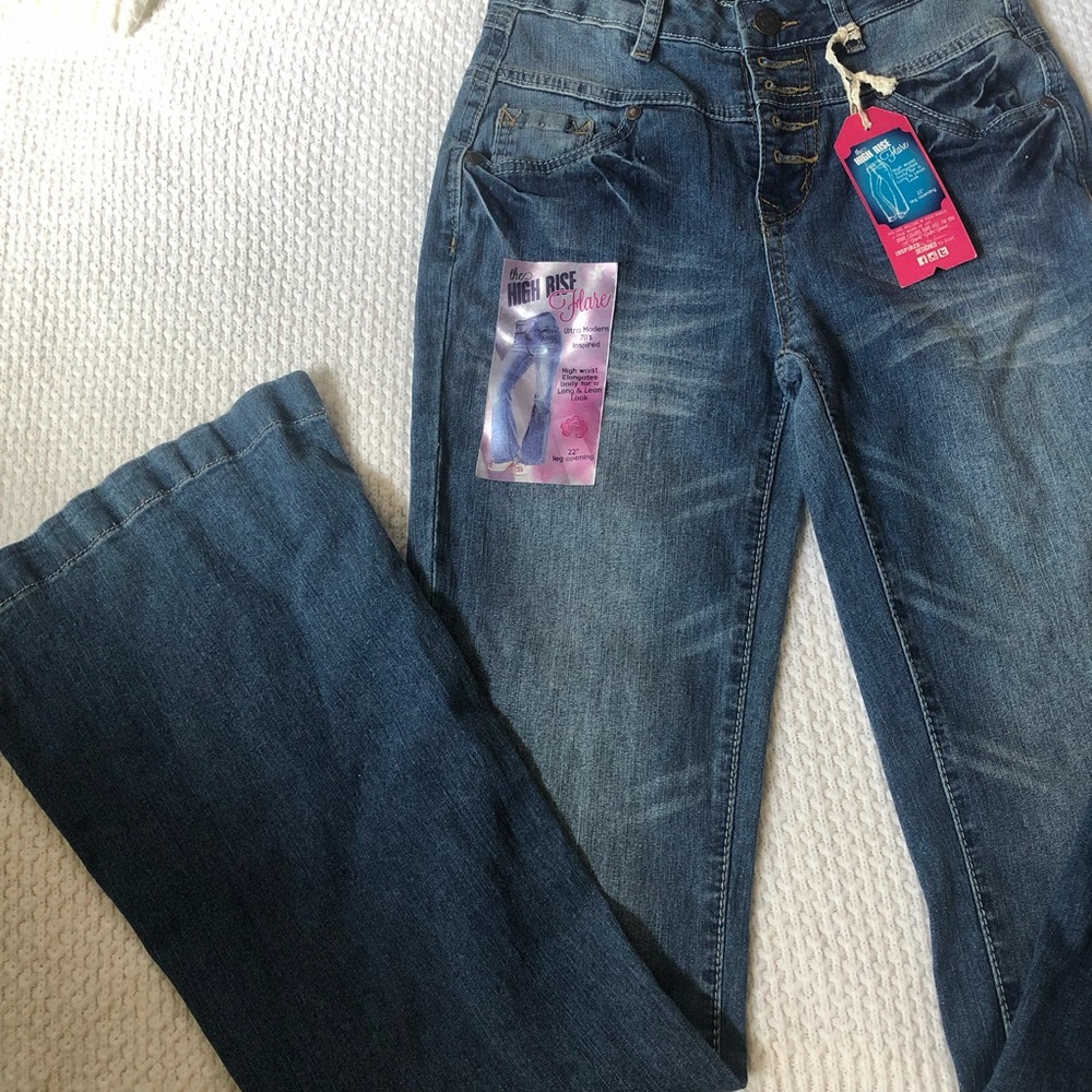 High rise flare skinny jeans (Wallflower)
